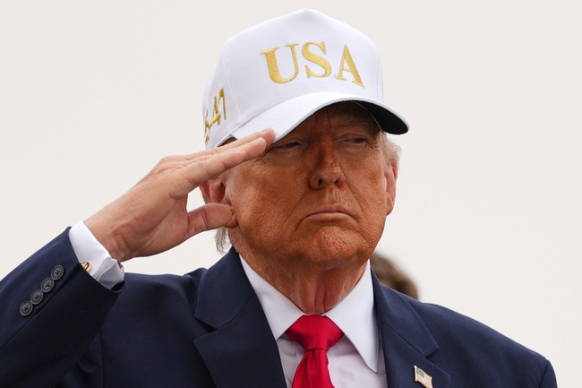 Trump's Messaging on Mullahs' Hypocrisy Would Be 'As Powerful as One of Our Air Strikes' If ...